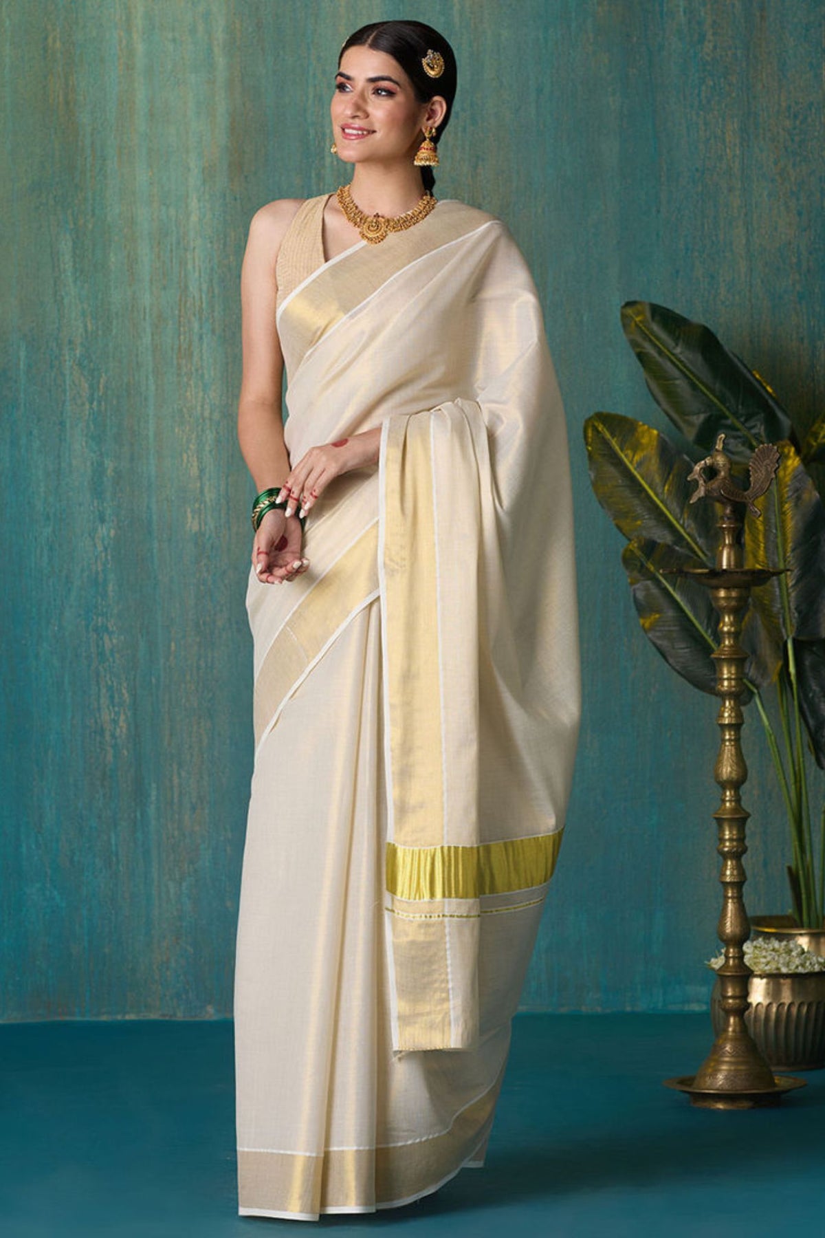 DhevStylish Women's Kerala Kasavu Golden Tissue Plain Saree with Running Blouse | Saree length: 6.25 Meters | Blouse: Running Blouse only
