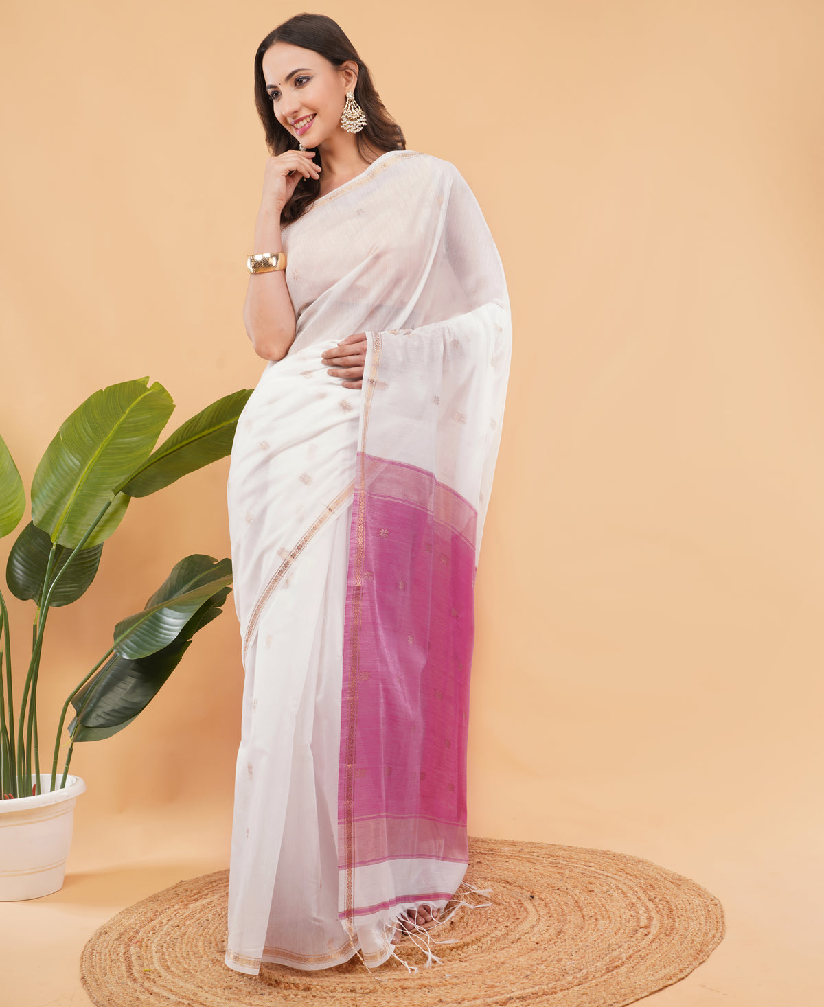 DhevStylish Women's Pure Maheshwari Soft Cotton Sarees For Women With Running Blouse only | Cotton sarees for women| Cotton sarees with Running Blouse only (White)