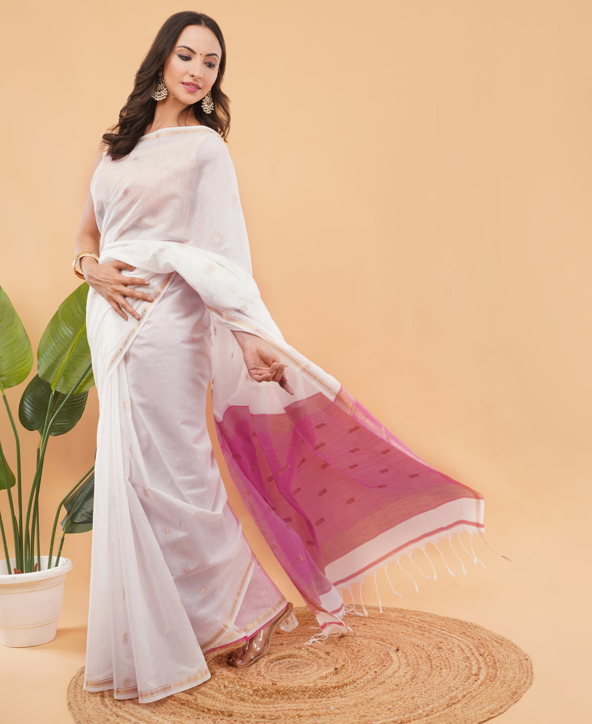 DhevStylish Women's Pure Maheshwari Soft Cotton Sarees For Women With Running Blouse only | Cotton sarees for women| Cotton sarees with Running Blouse only (White)